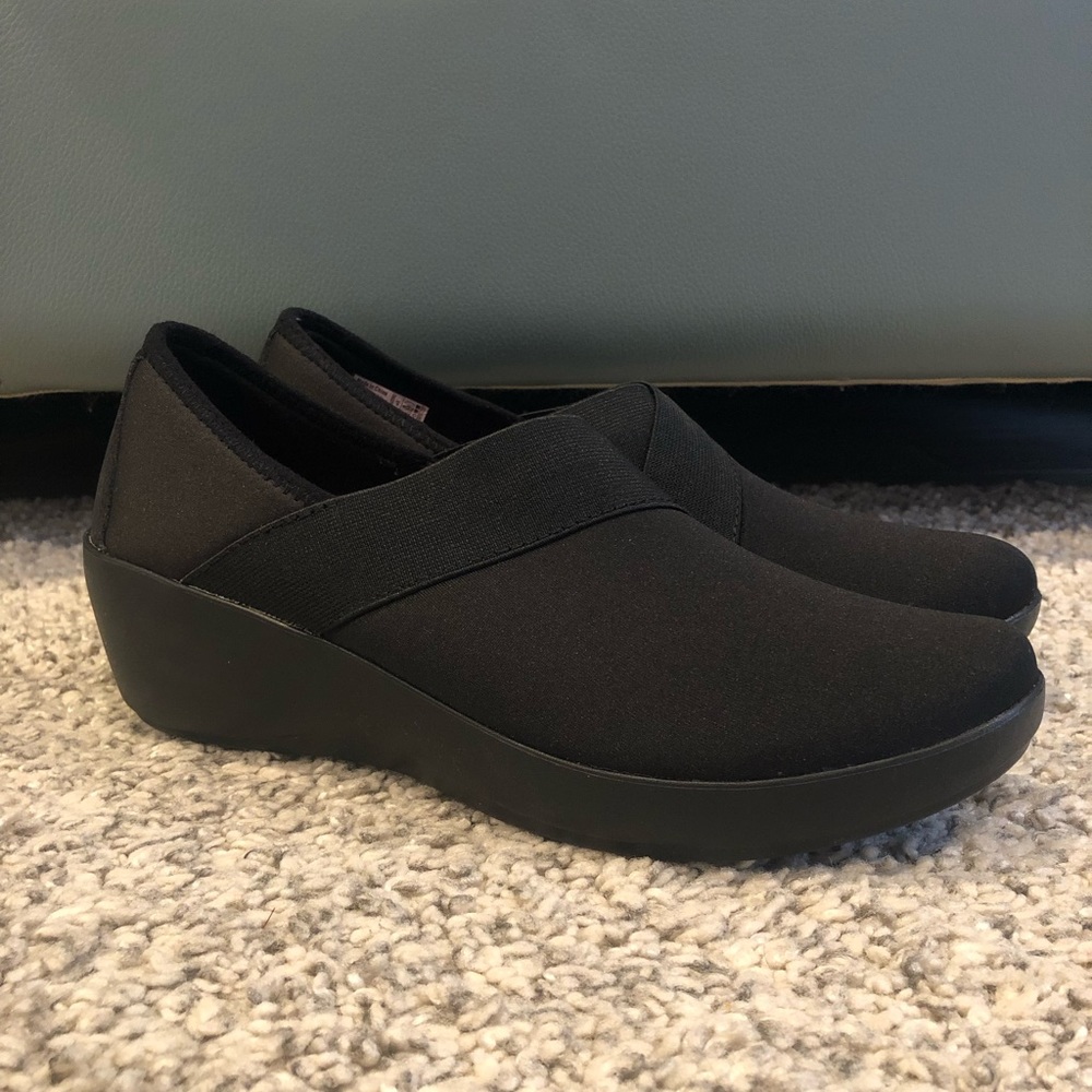 Crocs Women's Busy Day Stretch Asymmetrical Wedge